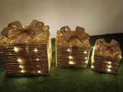 Prezent świecący LED dekoracja na Boże Narodzenie kolor złoty 