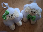 Wielkanocne owieczki baranki z filcu para owieczka baranek Wielkanoc