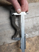 Dźwigienka sprzęgła, łapka dt 75 ciągnik gasienicowy