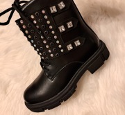 Czarne botki workery cyrkonie kamienie 38