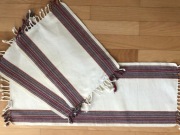 Bieżnik i podkładki pod talerze