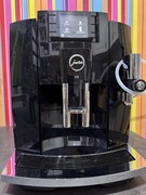 Jura E8 EB czarny używany