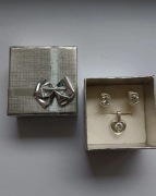 Kolczyki + zawieszka 925 zestaw srebrny komplet w pudełeczku