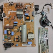 Telewizor Samsung: UE40H5000AWXXH na uszkodzona matryca