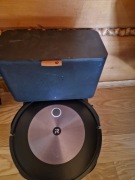Robot sprzątający iRobot Roomba j7+ praktycznie nowy 103 godziny