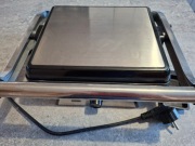 Grill elektryczny marki Hoffen, model EG-1268 o mocy 2000 