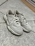 Adidas ozweego 39 1/3