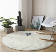 Biały Puszysty Pluszowy Dywanik 80x80 cm – Miękki, Przyłóżkowy, Do Sypialni