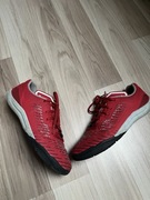 Halówki 37 buty do piłki halowej do piłki nożnej Decathlon