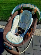 Leżaczek bujaczek automatyczny z melodiami INGENUITY dla niemowląt 0m+