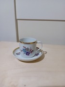 filiżanka porcelanowa -sygnowana