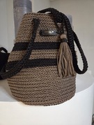 Ręcznie robiona torebka na szydełku