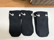 Czarne skarpetki damskie nike performens