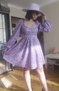 Fioletowa sukienka rozkloszowana cut out wassyl M/L w kwiaty