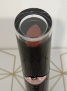 Pomadka do ust wet&wild w kolorze sand storm, nude