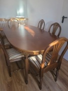 Piękny stół i 6 krzeseł