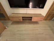 Szafka RTV wisząca 180 cm – dąb Halifax (Egger) – stan bardzo dobry