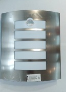 Kinkiet zewnętrzny LED z czujnikiem ruchu – Stal Nierdzewna Nowy