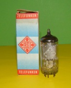 Lampa PF86 Telefunken PF 86 NOS