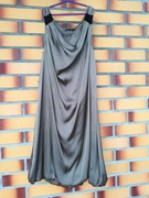  Elegancka satynowa sukienka, złota M, 38