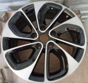 felga aluminiowa Renault 5x114.3 7J x17 ET47