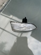 Kierunkowskaz na lusterku prawy laguna 3