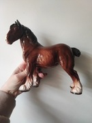 Figurka koń zimnokrwisty kasztan porcelana vinage 