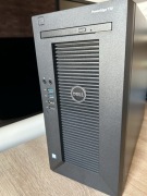 Dell intel 8GB SSD 500GB AMD Radeon PRO WX5100 +WIN11