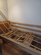 Łóżko rehabilitacyjne z materacem