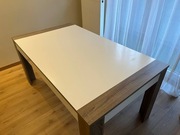 Rozkładany prostokątny stół 