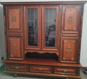 Witryna / Kredens z litego drewna 200x190 