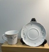 filizanka porcelanowa SELTMANN  śliczne niebieskie kwiatki