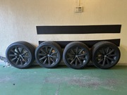 OEM 4 x KOŁA BMW 5 G30 G31 6874440 8Jx18 IS30 z oponami Goodyear Ultragrip