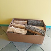 drewno opałowe kominkowe dąb grab suche ,sezonowane pod dachem