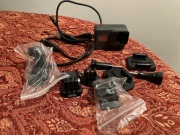 GoPro HERO5 Black 4K + akcesoria + 3-Way Grip / statyw