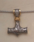 Naszyjnik Młot Thora, black death metal.