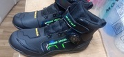Nowe buty motocyklowe