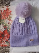 Czapka damska z pomponem 