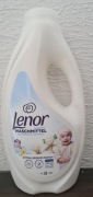 Żel Lenor 900ml 