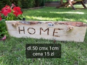 Deska drewniana z napisem Home
