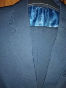 Elegancki garnitur . Prawie nowy. 140.  2szt