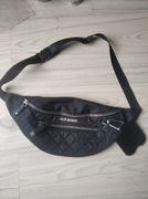 Saszetka Steve Madden - Idealna na Czasie!