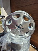 Sprzedam felgi 8-Loch po profesjonalnej renowacji.