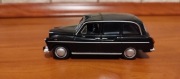 Austin FX4 i TX 4Taxi Londyn londyńskie taxi 1/43 dwa modele 