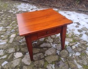 Stolik kawowy z szufladką