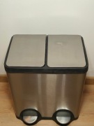 Kosz Na Śmieci z Pedałem Segregacja 2 Komory 40 L