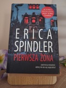 Pierwsza żona - Erica Spindler 