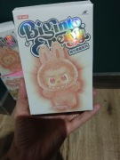 Labubu popmart biginto