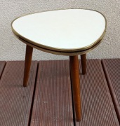 Kwietnik stolik patyczak PRL lata 60