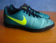 Turfy NIKE Magistax 36,5
